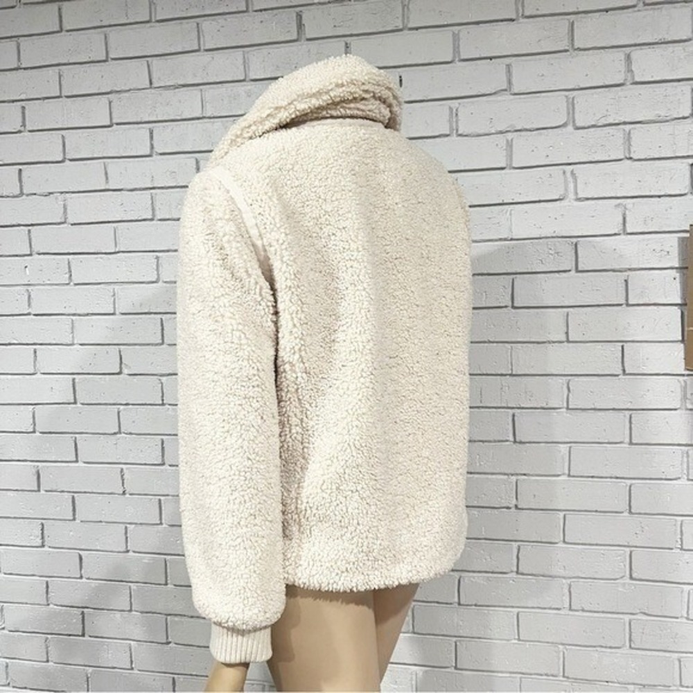 Banana Republic Cream Faux Shearling Teddy Bomber Jacket Gorpcore Cozy M - Picture 7 of 11